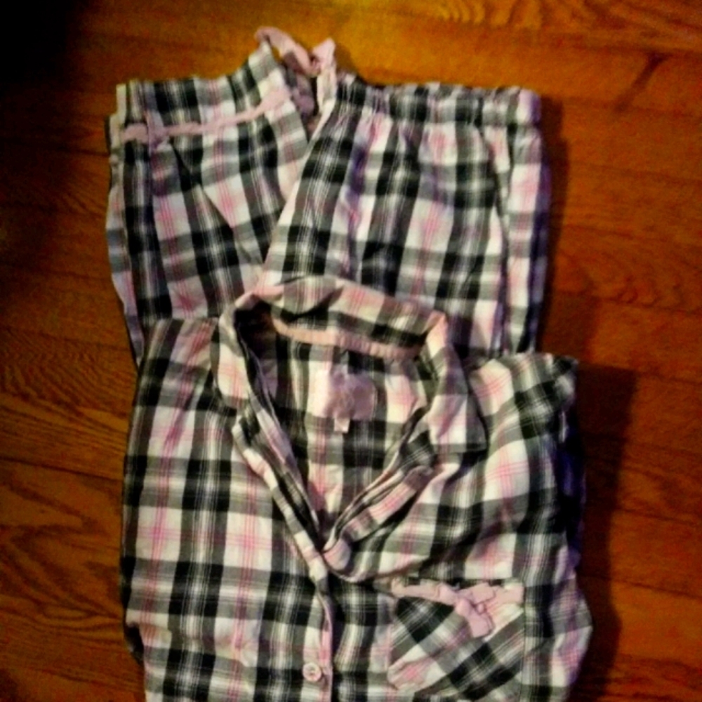 Victoria's secret pajama set